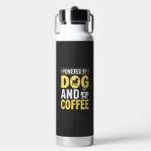 デザインに支えられた犬のコーヒー愛好家 ウォーターボトル (正面)