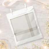 デザインに最適化された白色の形状 フェイバーバッグ (クリップ留めされた状態)