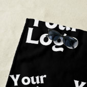 デザインまたはビジネスロゴ |ランダム配置 ビーチタオル (インサイチュ)