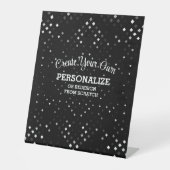 デザインを最初から –  台座サイン (正面)