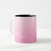 デザイン独自のピンクグラデーションと名前 ツートーンマグカップ (正面左)