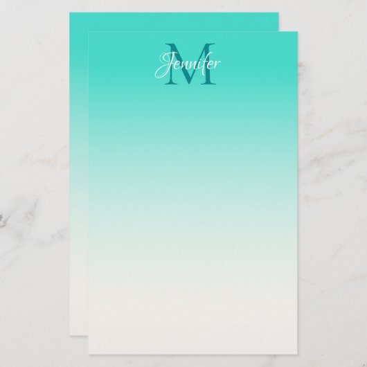 デザイン独自のモノグパーソナライズされたラムグラデーション (正面/裏面)