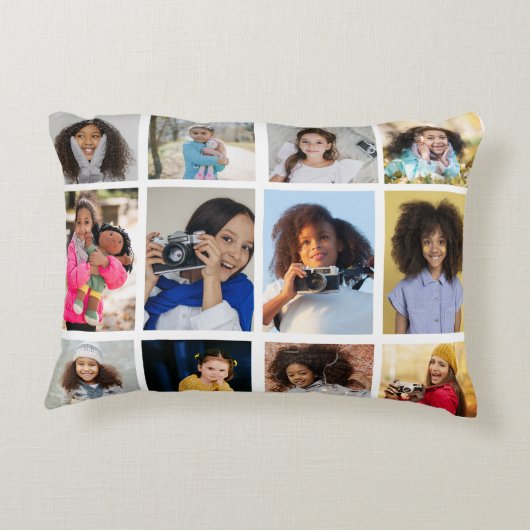 デザイン独自の12フォトコラージュ アクセントクッション (裏面)