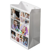 デザイン独自の13フォトコラージュ ミディアムペーパーバッグ (裏面アングル)