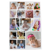 デザイン独自の16フォトコラージュ ミディアムペーパーバッグ (正面)