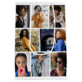 デザイン独自の8フォトコラージュ ミディアムペーパーバッグ (裏面)