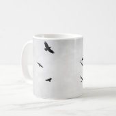デザイン43のカラスのワタリガラス コーヒーマグカップ (正面左)