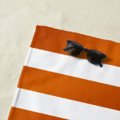 デザートオモノグラムのレンジアンドホワイトストライプ ビーチタオル (インサイチュ)