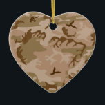 デザートサンドカモフラージュTシャツオーナメント セラミックオーナメント<br><div class="desc">クリスマスツリーのための砂迷彩Tシャツのオーナメントは、自宅から人々を覚え遠くにて、サービスを提供した人々を尊重する。</div>