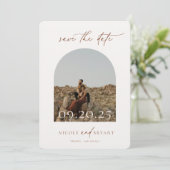 デザートシエナ アーチ フレーム ウェディング セーブ・ザ・デート (スタンド正面)