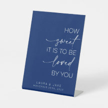 デザートテーブルの看板 – 愛される甘さ