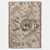 デザートマカビーシールドと槍 スローブランケット (正面縦)