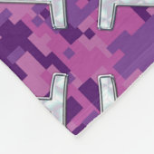 デジタルピンクの迷彩柄のジェミニ(占星術の)十二宮図の印 フリースブランケット (角)