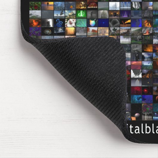 デジタル冒とく25のx 25モザイク マウスパッド (コーナー)