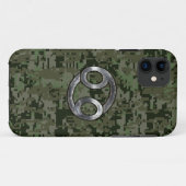 デジタル緑のカムフラージュの蟹座の(占星術の)十二宮図の印 Case-Mate iPhoneケース (裏面(横))