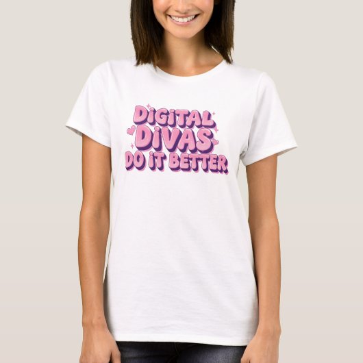 デジタルDivas Do It Better Mag - おもしろい Tech Girl Tシャツ (正面)