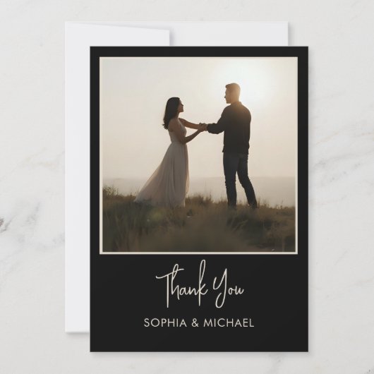 デジタ結婚ルの感謝黒モダンミニマル色 招待状 (正面)