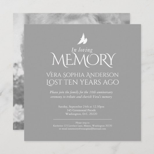 デスアニバーサリー白い鳩グレー白い写真 招待状 (正面/裏面)