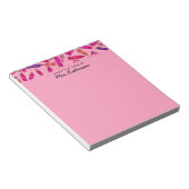 デスクから可愛いピンクのクレヨン先生 ノートパッド (アングル)