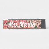 デスク名プレート、標準(2" x 8")、シルバー デスクネームプレート (正面)