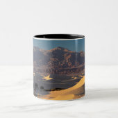 デスヴァレーの国有記念物、カリフォルニア ツートーンマグカップ (中央)