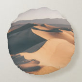 デスヴァレーのMesquiteの砂丘 ラウンドクッション (裏面)