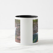 デッドウッド滝オンレイノルズクリーク秋 マグカップ (中央)