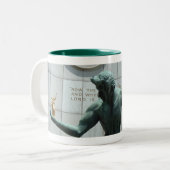 デトロイトマグの精神 ツートーンマグカップ (正面左)