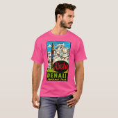 デナリナショナルパークアラスカヴィンテージトラベルデカール Tシャツ (正面フル)