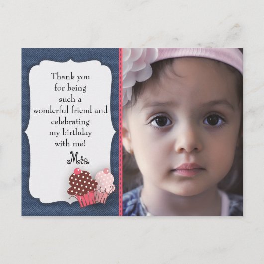 デニムとピンクカップケーキ写真誕生日ありがとう ポストカード (正面)