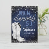デニムダイヤモンド女性のカーボーイブーツカントリー50誕生日 招待状 (スタンド正面)