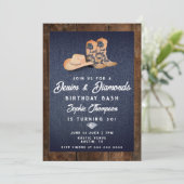 デニムダイヤモンド女性のカーボーイブーツハットバースデーパーティー 招待状 (スタンド正面)