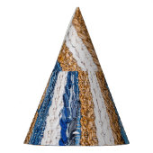 デニムパッチワーク：リサイクルジーンズの敷物。 パーティーハット (左)