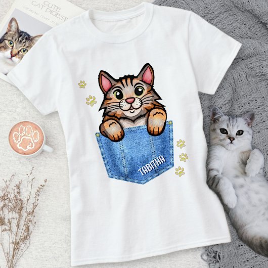 デニムポケフェイクットのCalico Cat名前をカスタムする Tシャツ