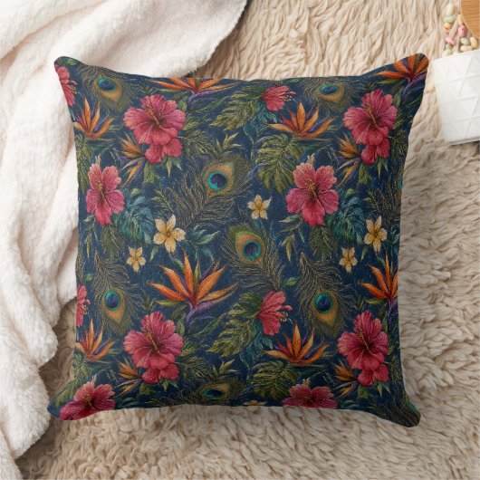 デニム地に熱帯植物の刺繍  クッション (ブランケット)