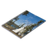 デネ族の集まり、北西領土 ノートブック (左側)