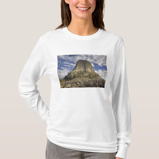 デビルスタワー国定記念物 Tシャツ (正面)
