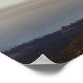 デビルズタワー国定記念碑、夕暮れ時の嵐 ポスター (角)