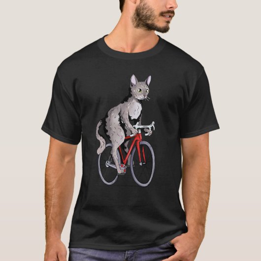 デボンレックス猫乗り自転車かわいいバイクもしくは自転車に乗る人自転車乗り Tシャツ (正面)