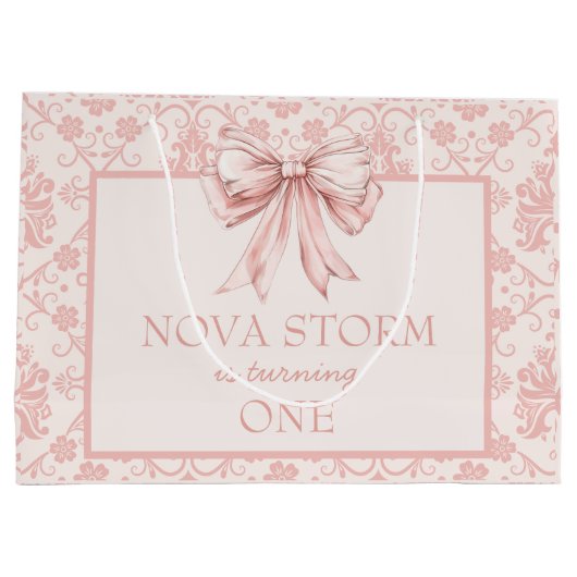 デマスパーソナライズされたク赤面ピンクコケットマイルストーン ラージペーパーバッグ (裏面)