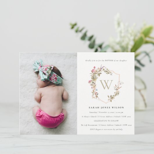デュスキー赤面ピンクワイルドフラワークレスト写真バプテスマ 招待状 (スタンド正面)