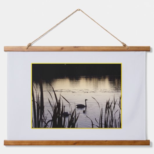 デュスクの森のトランペータースワンがタペストリーをトッピング 吊り下げ型タペストリー