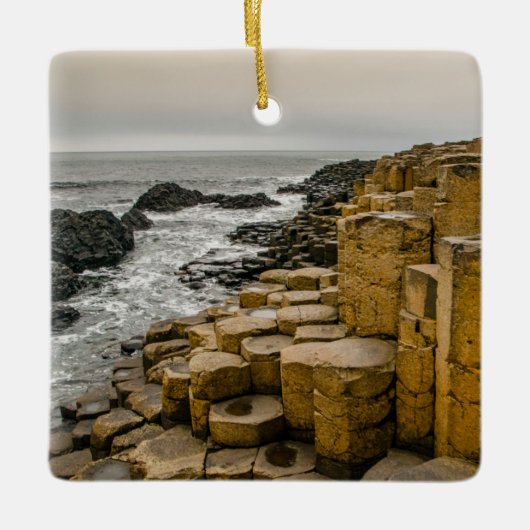 デュスクアットジャイアントズコーズウェイ セラミックオーナメント (正面)