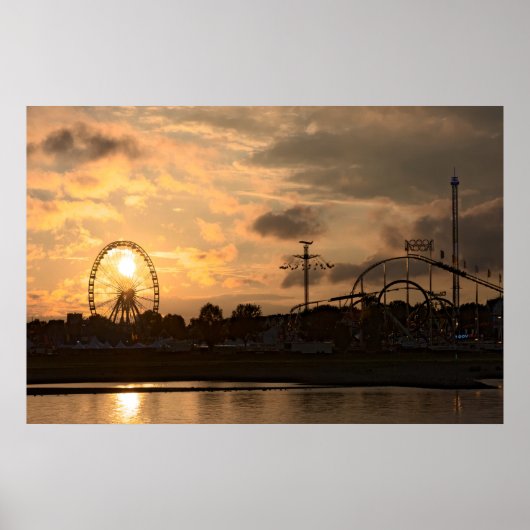 デュッセルドルファーRheinkirmes in the sunset Poster ポスター (正面)