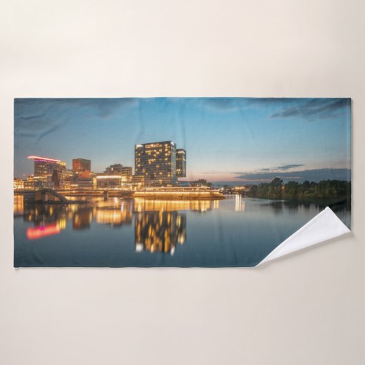 デュッセルドルフドイツ バスタオル (バスタオル)