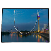 デュッセルドルフドイツ ラージペーパーバッグ (正面)