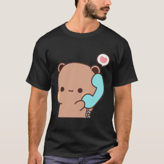 デュデュは彼のブブ、かわいいパンダのクマに電話をしている Tシャツ