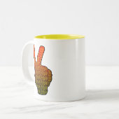 デュース黒赤黒黄色い ツートーンマグカップ (正面左)