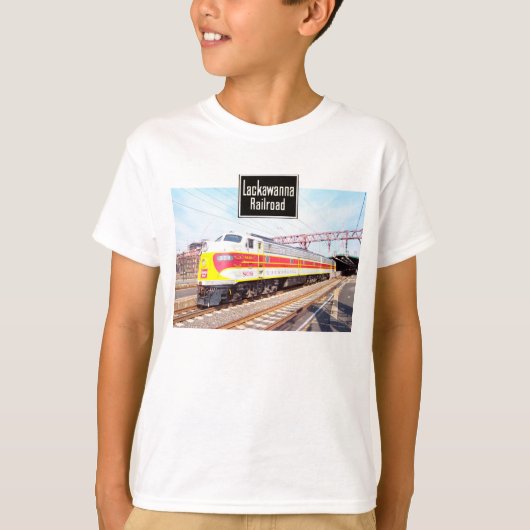 デラウェア・ラクカワと西部機関車808 Tシャツ (正面)