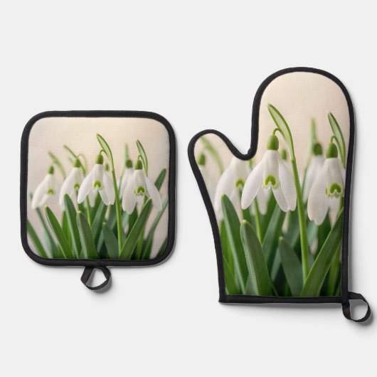 デリケートな白スノードロップの花 春の開花 鍋つかみ&鍋敷きセット (正面)